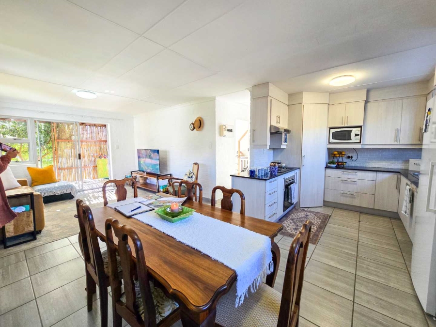 2 Bedroom Property for Sale in Stilbaai Wes Western Cape